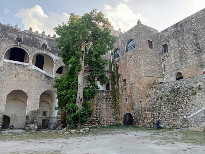 Merida: Chichen Itza, Izamal, and Valladolid Day Trip - Frequently Asked Questions