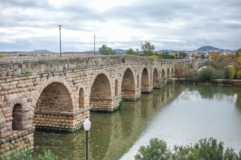 Merida: Guiding Walking Tour With Theater and Amphitheatre - Booking Information