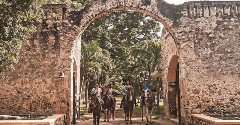 Merida: Hacienda Horseback Ride Experience - Scenic and Cultural Aspects