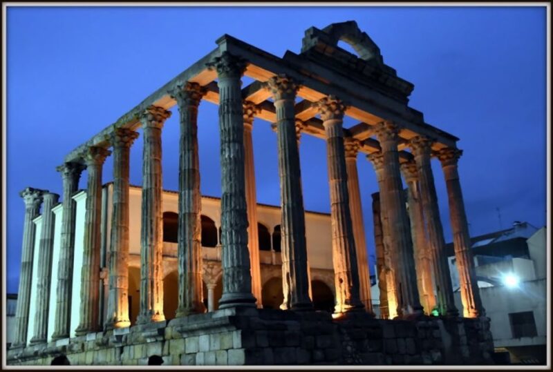 Merida: Haunted Walking Tour - Tour Guide