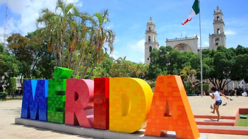 Mérida International Airport: Private Transfer - Pickup and Dropoff