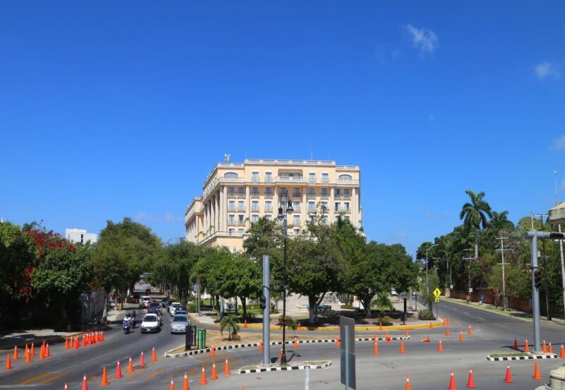 Mérida: Panoramic Sightseeing Tour Bus Ticket With 2 Routes - North Circuit Highlights