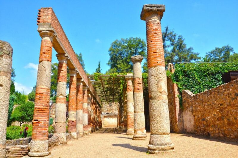 Mérida - Private Historic Walking Tour - Preserved Citadel