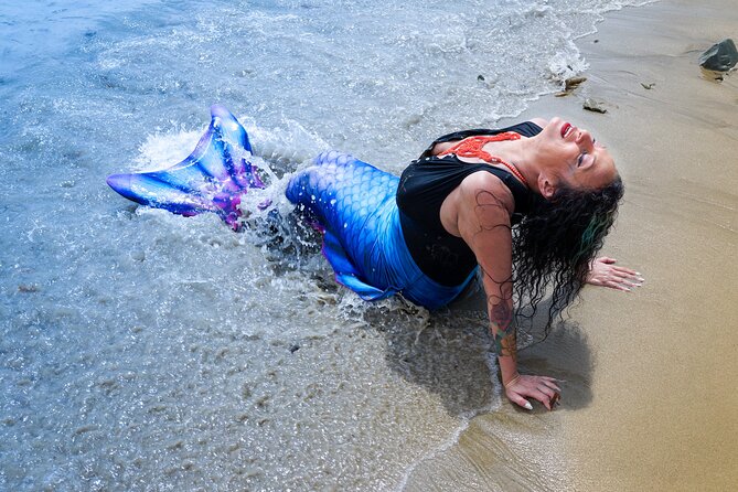 Mermaids and Mimosas Half Day Group Tour in Catalina Island - Snapping Enchanting Mermaid Photoshoot
