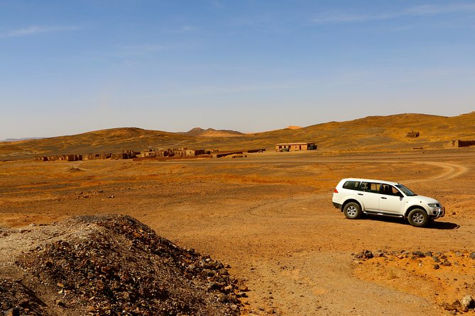Merzouga Dunes and Berber Culture Private Day Trip With Lunch - Berber Cultural Immersion