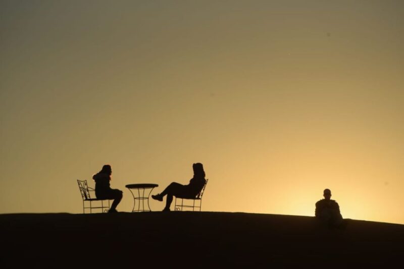 Merzouga Overnight Stay in a Berber Tent and Camel Ride - Inclusions and Amenities