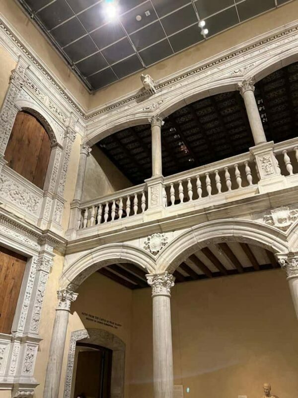 MET Guided Tour: 2-Hour Tour in Spanish - Why Choose This Tour?