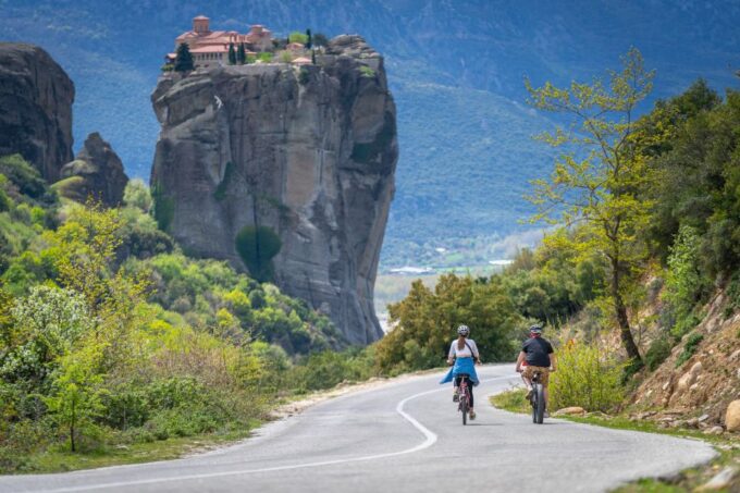 Meteora and Neanderthal Cave Morning Tour - Starting Point and Duration