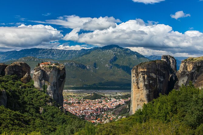 Meteora Daytrip With Multilingual Audioguide & Free Lunch - Physical Requirements
