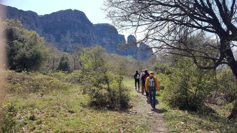 Meteora: Easy Hiking Adventure - Difficulty and Preparation