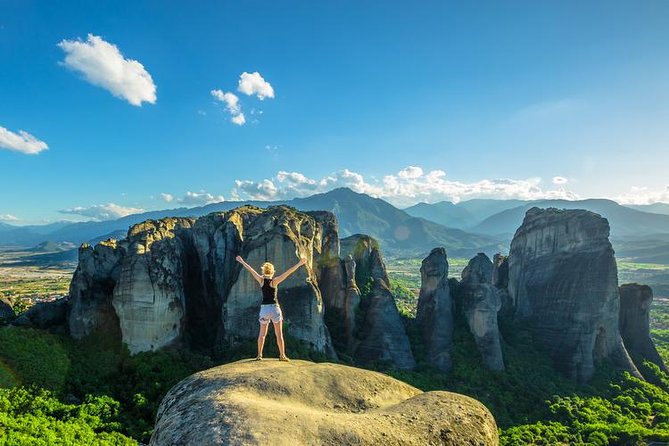 Meteora Full Day Tour From Thessaloniki - Pricing and Inclusions Breakdown