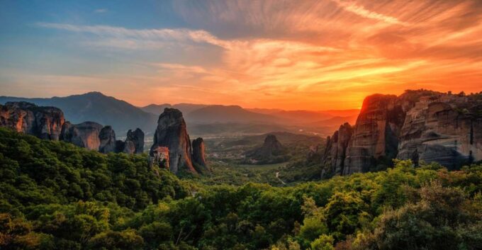 Meteora: Guided Sunset Tour With Monasteries and Caves Visit - Adhering to Meteoras Dress Code Requirements