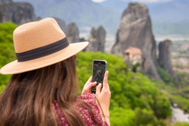 Meteora Half Day Tour With a Local Photographer - Activity Highlights