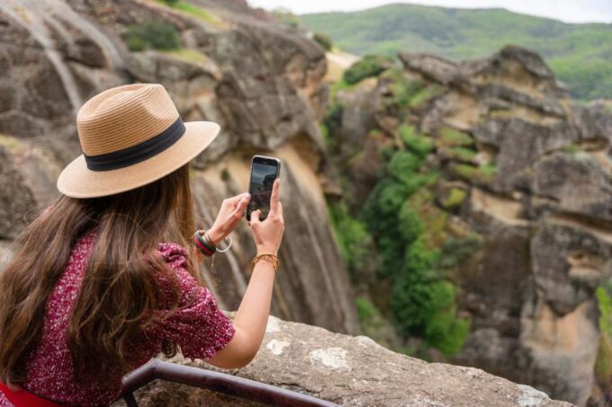 Meteora Half Day Tour With a Local Photographer - Discovering Local Spots