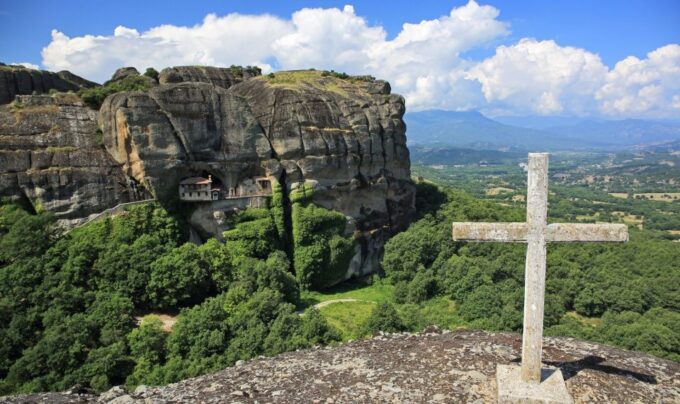 Meteora: Hiking Tour With a Local Guide and Monastery Visit - Ypapanti Old Monastery