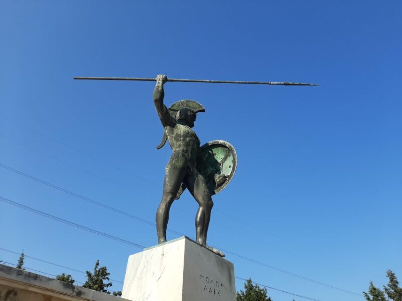 Meteora Homo-Sapiens Museum & 300 Spartans Battlefield - Policies