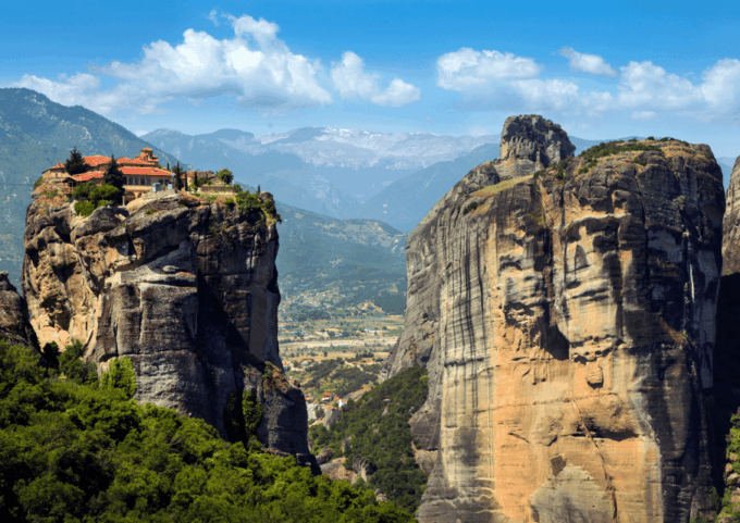 Meteora Marvels:Full Day Private Adventure From Thessaloniki - Booking and Reservation