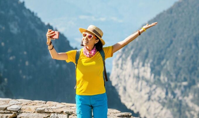 Meteora: Morning Half Day Sightseeing and Monasteries Tour - Dress Code for Monasteries