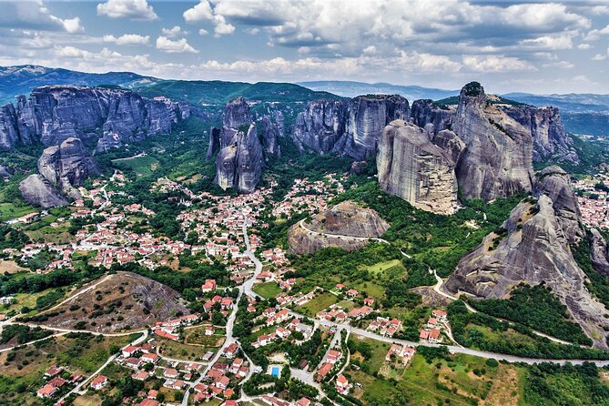 Meteora Morning Sightseeing Tour With Hotel Pick up - Resident Monk Experiences