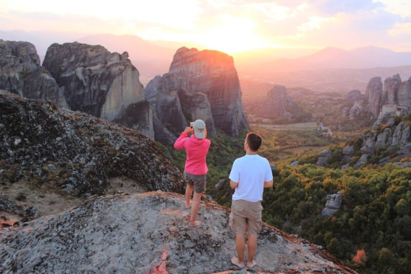Meteora Mountains Private Half-Day Tour From Kalabaka - Monasteries in the Meteora Mountains