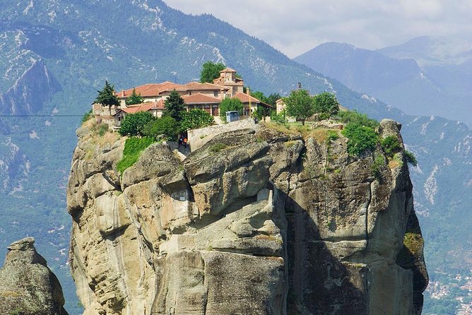 METEORA :Private Day Trip From Athens Unesco World Heritage 12 H - Flexibility and Customization