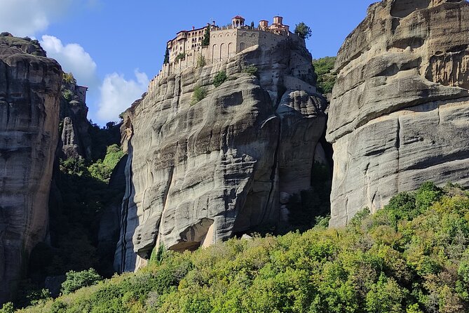 Meteora: Private Day Trip From Thessaloniki - Scenic Lunch in Kastraki