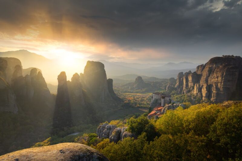 Meteora: Private Sunset Photography Tour - Scenic Sunset Locations