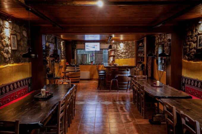 Meteora Private Wine Tasting Experience - Visiting Agios Theodosios Cave