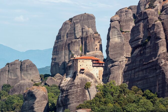 Meteora: Self-Guided App-Based Driving Tour - Immersive Audio Storytelling