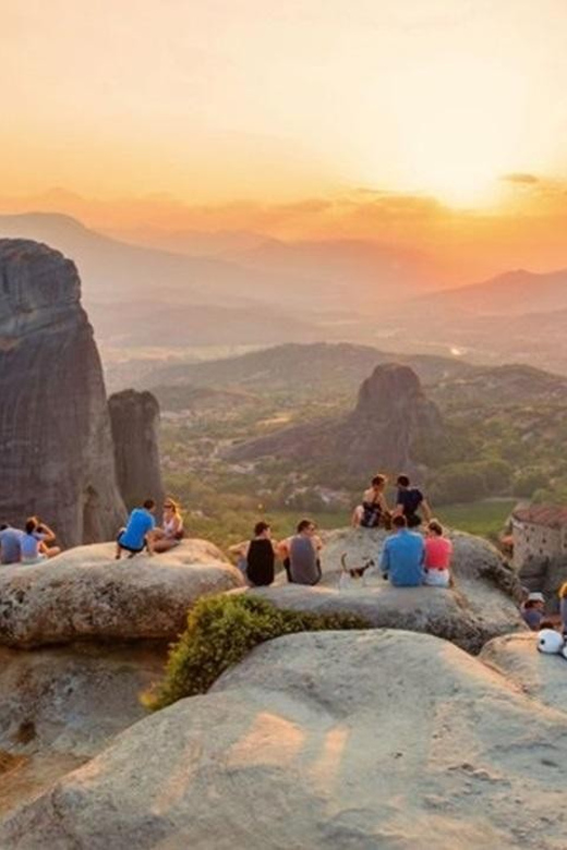 Meteora Small-Group Day Trip From Larissa & Katerini Areas - Historical Significance of the Monasteries