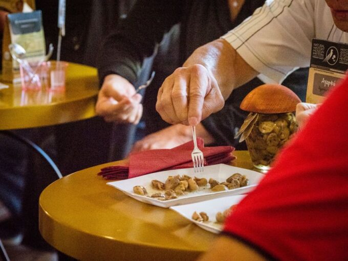 Meteora Truffle Hunting Experience With Lunch & Museum Visit - Guided Museum Tour