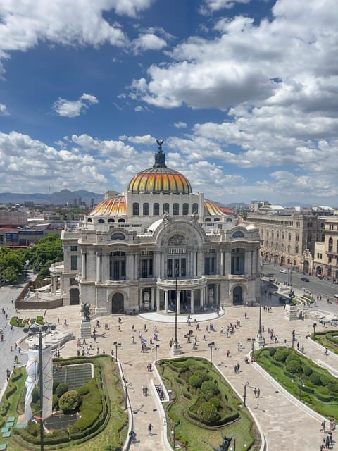 Mexican Muralism With a True Art Lover - Experiencing the Palace of Fine Arts