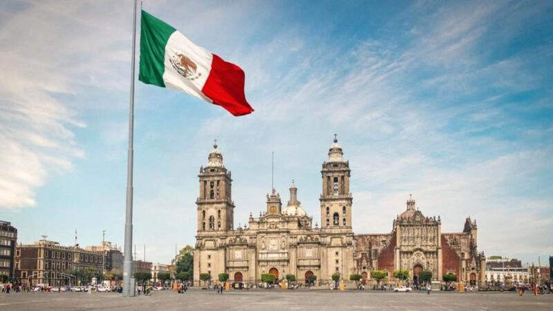 Mexico City: 700 Years, Master Introduction for Newcomers - Historical Significance of Landmarks