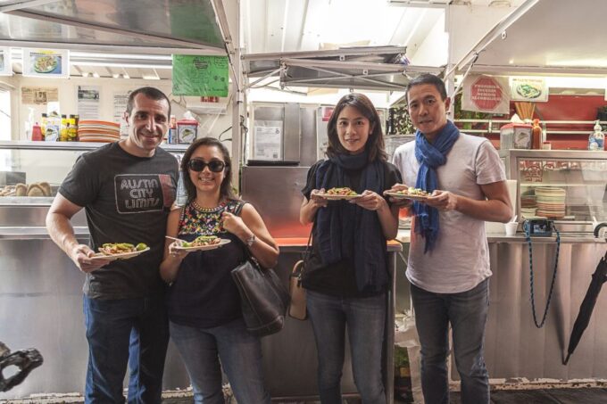 Mexico City: Authentic Downtown Food Tour - Explore the City