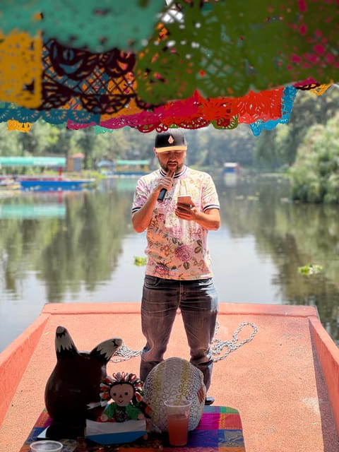 Mexico City: Celebrate Your Birthday by Boat as a Mexican - Mariachi Music and Canal Cruising