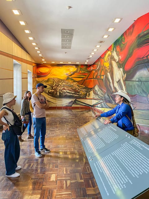 Mexico City: Chapultepec Castle Private Tour - What to Bring