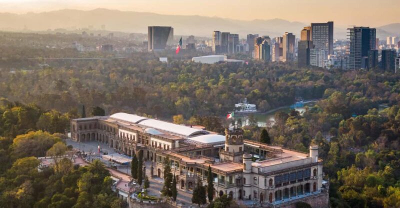 Mexico City: Chapultepec Castle Semi-Private Walking Tour - Key Points