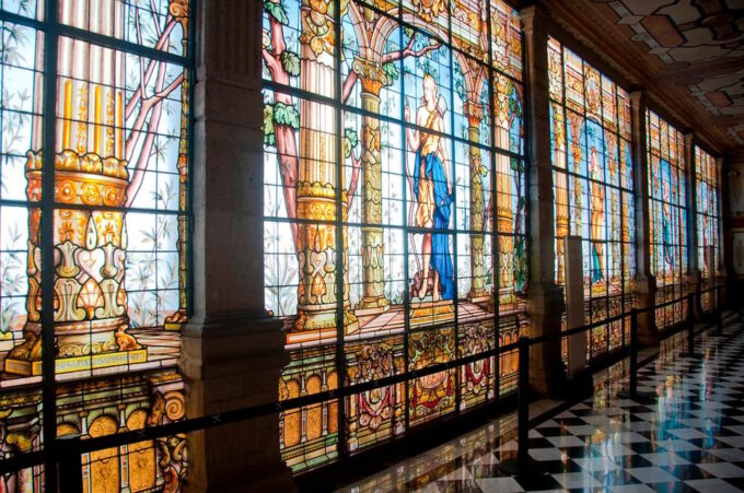 Mexico City: Chapultepec Castle Semi-Private Walking Tour - Meeting Point and Duration