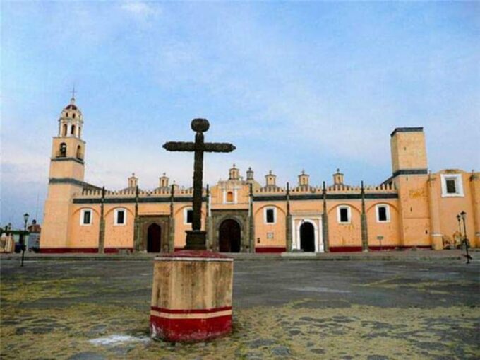 Mexico City: Discover Puebla, Cholula, and Tonantzintla - Frequently Asked Questions