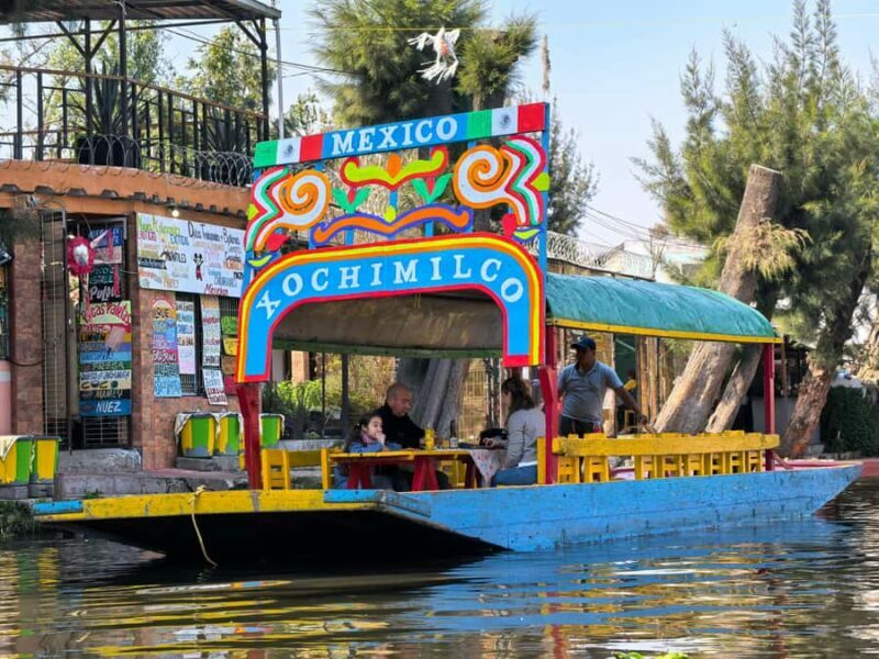 Mexico City: Expert-Guided Boat Tour with Lunch and Drinks - Engaging Introduction