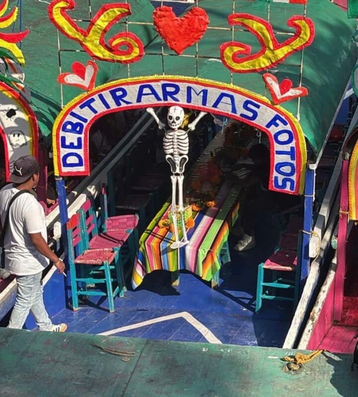 Mexico City: Expert-Guided Boat Tour with Lunch and Drinks - FAQs