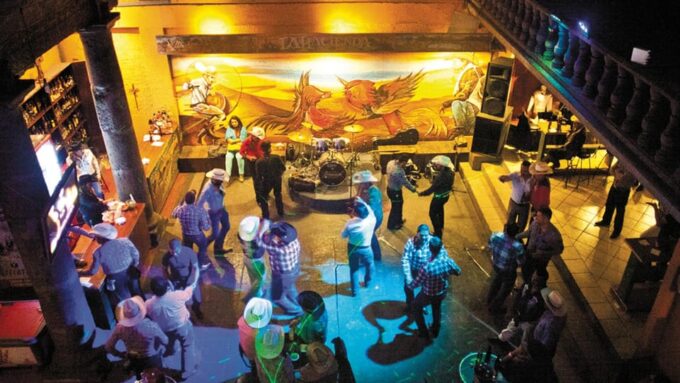 Mexico City: Gay Side of History II; Gay Parks and Bars - Reservation and Payment