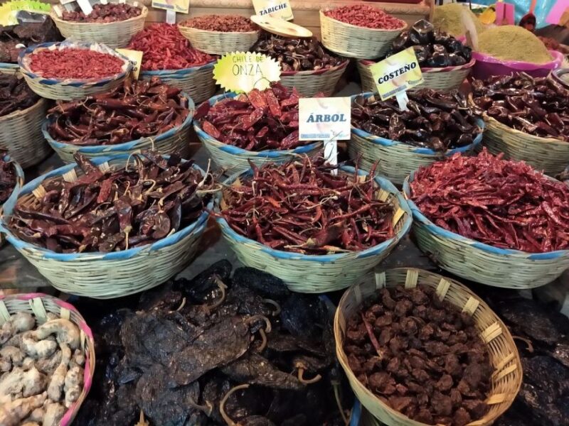 Mexico City: Half-Day Market Secrets and Salsa Making Tour - Salsa Making Lesson