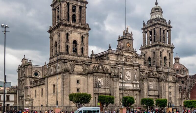 Mexico City: Historical Center Walking Tour - Itinerary Highlights