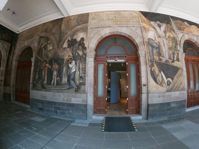 Mexico City: History, Architecture, & Muralism Walking Tour - Catedral Metropolitana De México