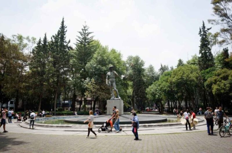 Mexico City: La Roma Neighborhood Audio Guide - Accessibility and Usage