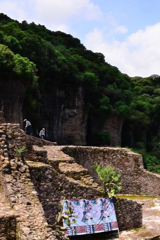 Mexico City: Malinalco & Chalma Cultural Tour - Cultural Highlights