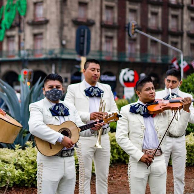 Mexico City: Mariachi Night Tour in a Panoramic Bus - Important Guidelines
