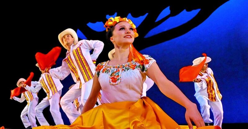 Mexico City: Mexican Folklore Ballet - Inclusion and Logistics