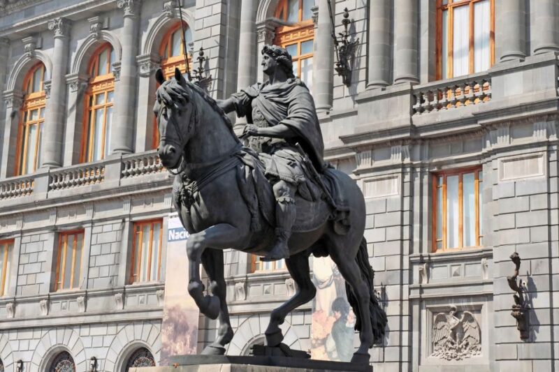 Mexico City Must-see Buildings & Palaces - Key Points